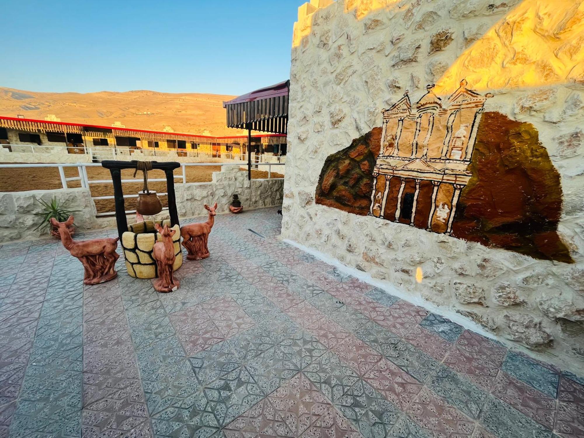 Petra Royal Ranch Bed & Breakfast Wadi Musa Exterior photo