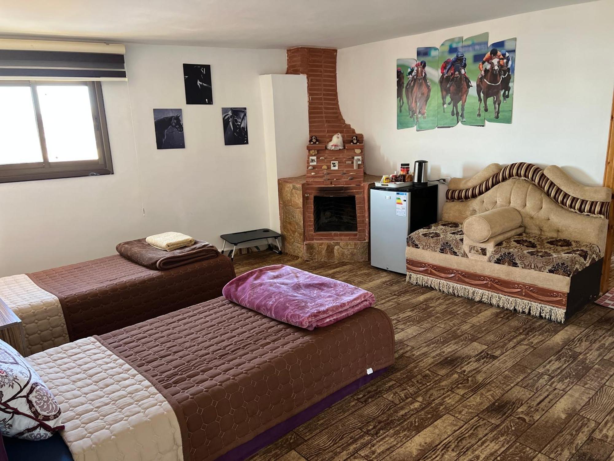 Petra Royal Ranch Bed & Breakfast Wadi Musa Exterior photo